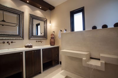 Luxury Villa Photo #16