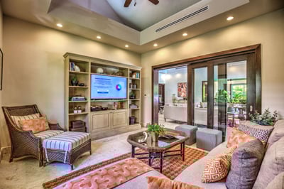 Luxury Villa Photo #14