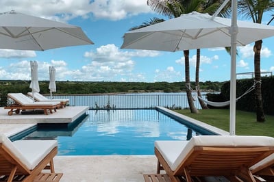 Luxury Villa Photo #3