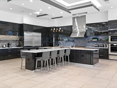 Luxury Villa Photo #28