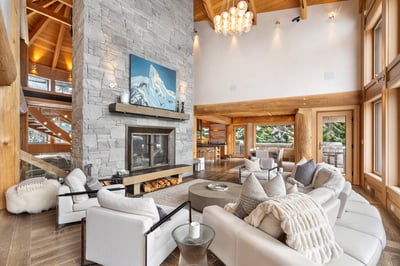 Luxury Villa Photo #15