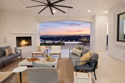 Luxury Villa Photo #26