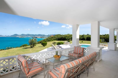Luxury Villa Photo #7