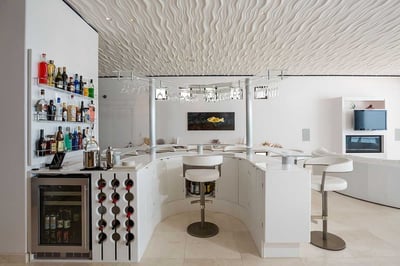 Luxury Villa Photo #8