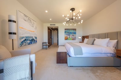 Luxury Villa Photo #27