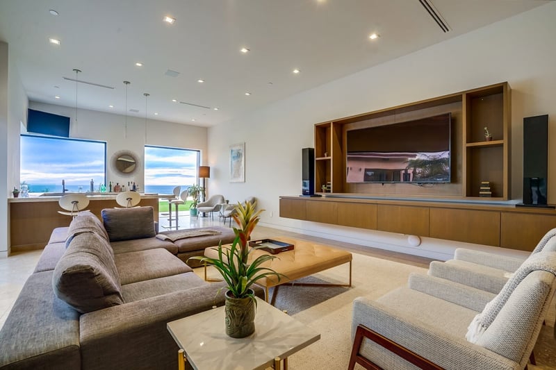 Beachview Ellice Malibu