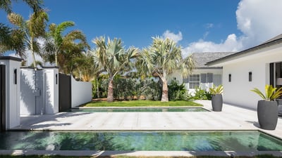 Luxury Villa Photo #10