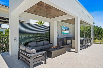 Luxury Villa Photo #9