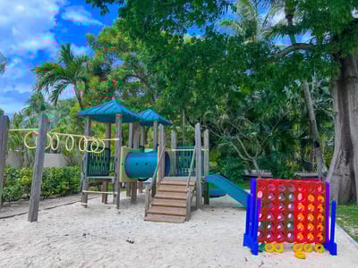 Luxury Villa Photo #26