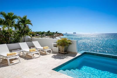 Luxury Villa Photo #6