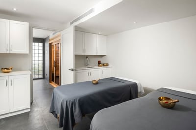 Luxury Villa Photo #15