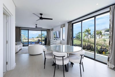 Luxury Villa Photo #5