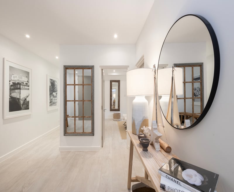 One Queen Street Apt 4