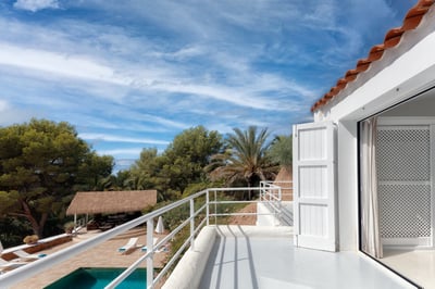 Luxury Villa Photo #40