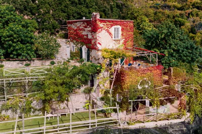 Luxury Villa Photo #4