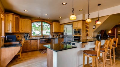Spacious kitchen