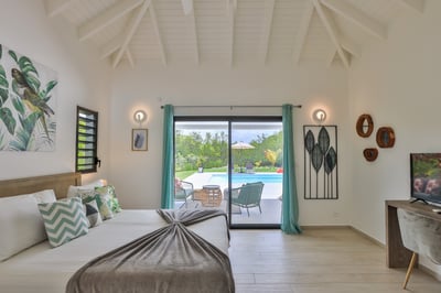 Luxury Villa Photo #45