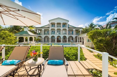 Luxury Villa Photo #2