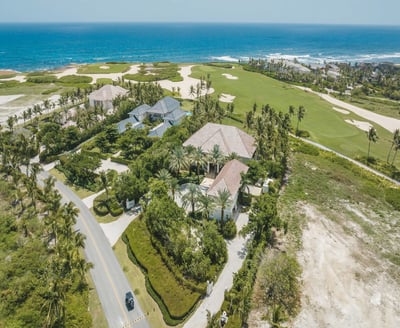 Luxury Villa Photo #38