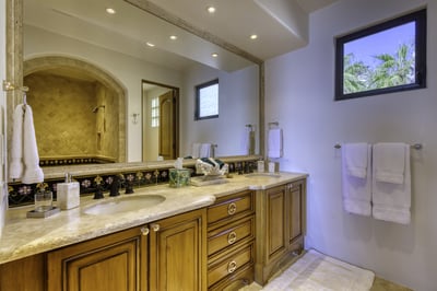 Luxury Villa Photo #57