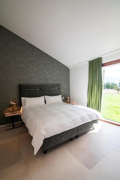 Luxury Villa Photo #40