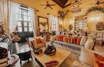 Luxury Villa Photo #17