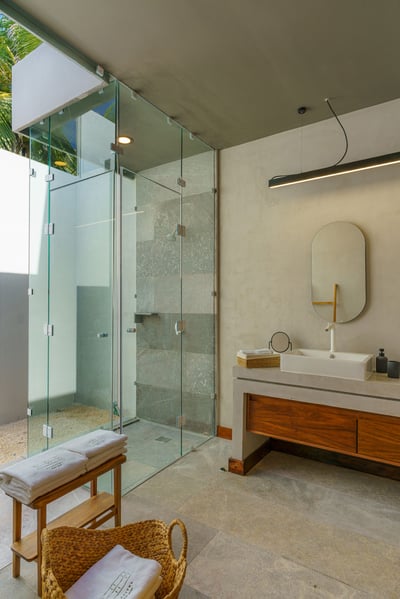 Luxury Villa Photo #24