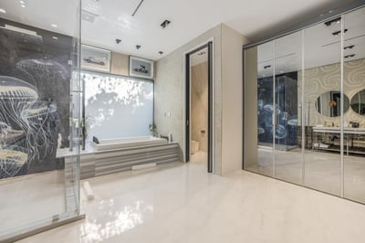 Luxury Villa Photo #60