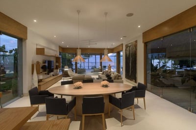 Luxury Villa Photo #29