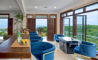 Luxury Villa Photo #17