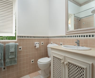 Luxury Villa Photo #15