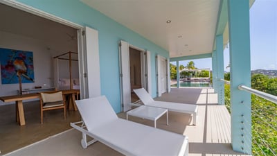 Luxury Villa Photo #16
