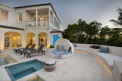 Luxury Villa Photo #2