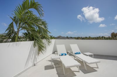 Luxury Villa Photo #18