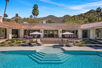 Luxury Villa Photo #7