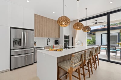 Luxury Villa Photo #6
