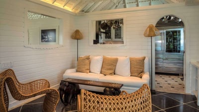 Luxury Villa Photo #12