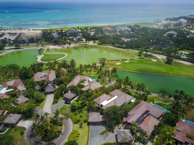 Luxury Villa Photo #46