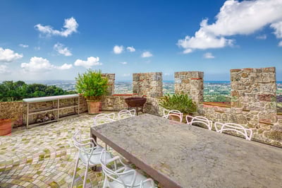 Luxury Villa Photo #17