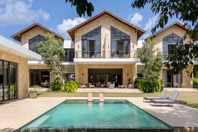Casa de Campo,Casa Roble