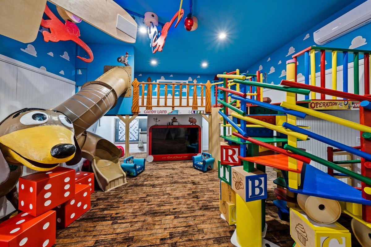 Paradise Palisade Estate