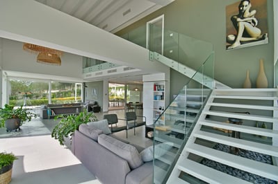 Luxury Villa Photo #12