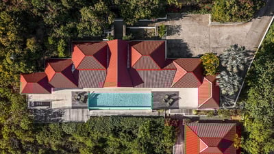 Luxury Villa Photo #3