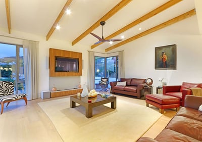 Luxury Villa Photo #9