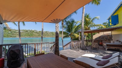 Luxury Villa Photo #17