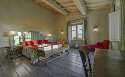 Luxury Villa Photo #14