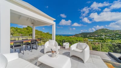 Luxury Villa Photo #18
