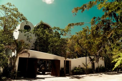 Luxury Villa Photo #30