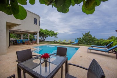 Luxury Villa Photo #5