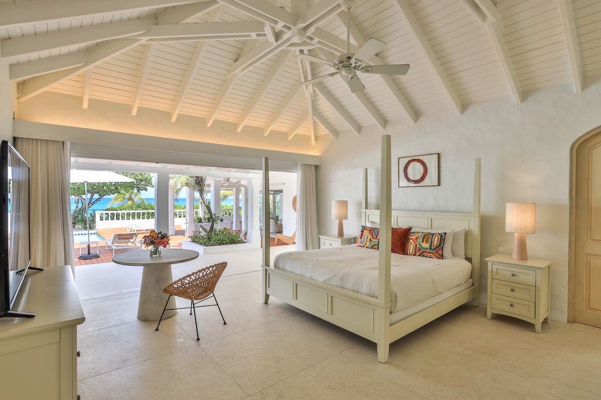 Villa Riviera